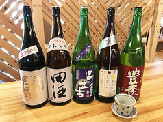 日本酒は常時30種以上