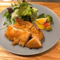 料理メニュー写真 国産鶏の西京味噌漬焼きとグリル野菜添え