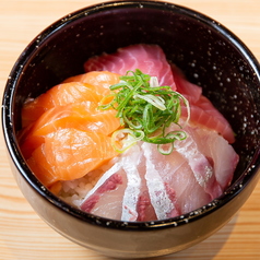 海鮮丼