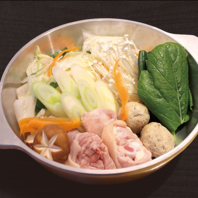 徳島県産阿波尾鶏使用！地鶏の濃厚白湯スープ鍋
