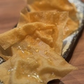料理メニュー写真&nbsp;蜂蜜ワンタンせんべい