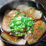 定番の鉄板焼きだけはありません！こんにゃくステーキなど、お酒にもご飯にも合う、一品料理も多数◎