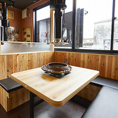 【プライベートな半個室】周りを気にせず過ごせる半個室風のボックス席をご用意。デートや記念日、大事な会食にもおすすめです。