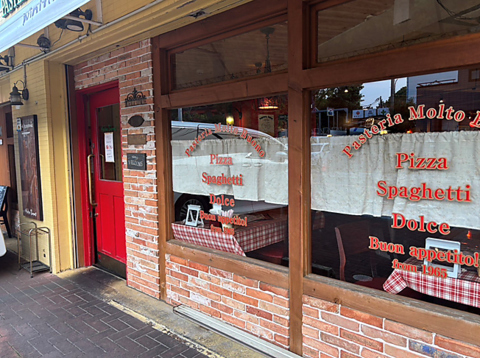 こだわり生パスタを中心にこだわり満載のお料理と真心込めておもてなしを。