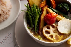 HARIS COURTの写真