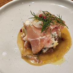 ゴルゴンゾーラと生ハムの前菜