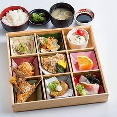 愛媛の郷土料理 花ゆらりの特集写真