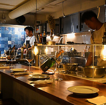 Pizzeria SALUTE ピッツェリアサルーテの雰囲気1