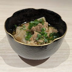 じっくりコトコト牛筋煮込み