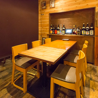 【路地裏の隠れ家】こだわりの空間で心躍るひとときを♪