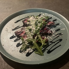 牛ハラミ肉タリアータ（150g）