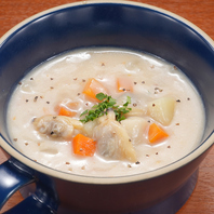 お昼は『選んで楽しいセレクトスープランチ』