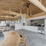 【●シーンに合わせて選べる多彩なお席●】