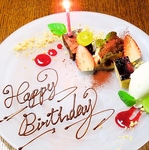 サプライズや記念日には特別なデザートプレートをご用意☆思い出に残るひとときをお手伝い致します！