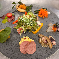 【◆自らの目で確かめた新鮮な食材を使用◆】