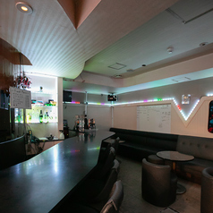 翌昼12時まで営業！始発後も飲める安心感