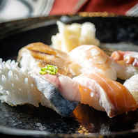 お寿司の7種盛と旬魚のにぎり