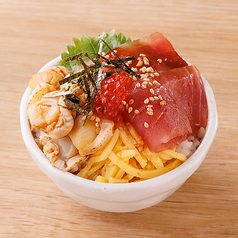 海鮮丼