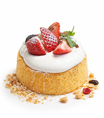 季節のフルーツ生シフォンケーキ