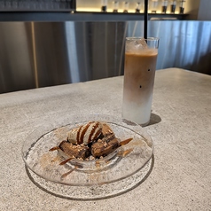 【食後のミニデザートセット】※ドリンクのみ/ケーキのみ各+280円