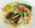 料理メニュー写真 本日の魚料理、季節の野菜添え 