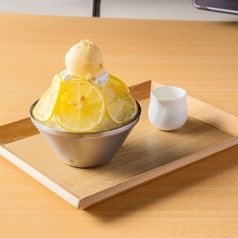 韓国式かき氷 ハンサムピンス（毎月変わるハンサムのピンスです。）