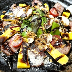 黒毛和牛とコリンキー南瓜のカルパッチョ