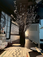 オイスターバー 酒肆石花の雰囲気1