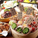 当店自慢の肉巻き野菜の蒸籠蒸し♪ ヘルシーで見栄えもよく女性にも大人気♪