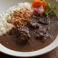 菊池源吾牛カレー