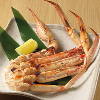 炭火の香ばしさ、素材本来の旨味が凝縮された炉端焼き