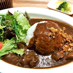 六甲牛すじ肉と季節野菜のカレー