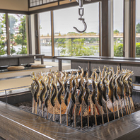 瀬田川と唐橋を見ながらゆっくりお食事が可能です♪