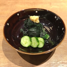 岩もずく酢/金時草の酢の物