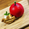 料理メニュー写真 まっかなリンゴのケーキ