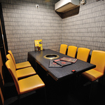 ゆったり過ごせる個室をご用意♪有名人やスポーツ選手もお忍びでご来店される隠れた名店♪