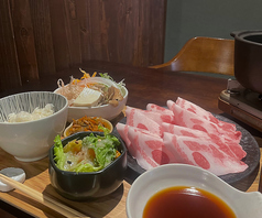 羽釜で炊いたお米が2杯まで無料