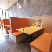 3～4名様はこちらがオススメ！！ソファー席でゆったりとお過ごしください！！