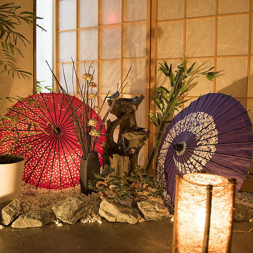 雰囲気の良い店内でご宴会が盛り上がること間違いなし！豊洲にお立ち寄りの際は是非当店へ