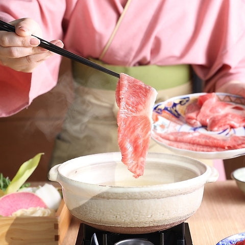 日本の食文化を味わう。厳選された神戸ビーフと、職人の技を楽しむ至福のひと時を。