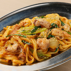 ホルモン焼きうどん　ピリ辛/塩だれ