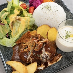 mofuholic モフホリック 夜甘のおすすめ料理1