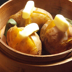 じゃがバター塩辛添え