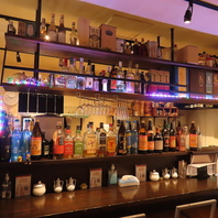 専門店に負けず劣らず！お酒は圧巻の品揃え