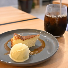 einee cafe&bal エイネーのおすすめ料理3