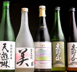 各地の日本酒や料理に合うオリジナルの日本酒カクテルもご用意