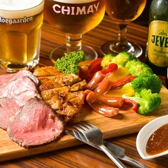 肉バル&BEER DINING ロードハウス 新宿西口店の特集写真