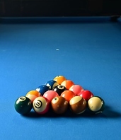 那覇・久茂地で遊び尽くす！大人のためのラウンジ