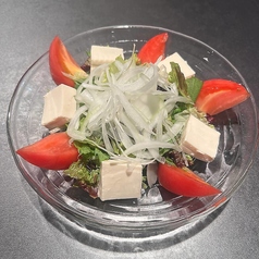豆腐サラダ