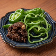 パリピの肉味噌ゴルゴンゾーラ